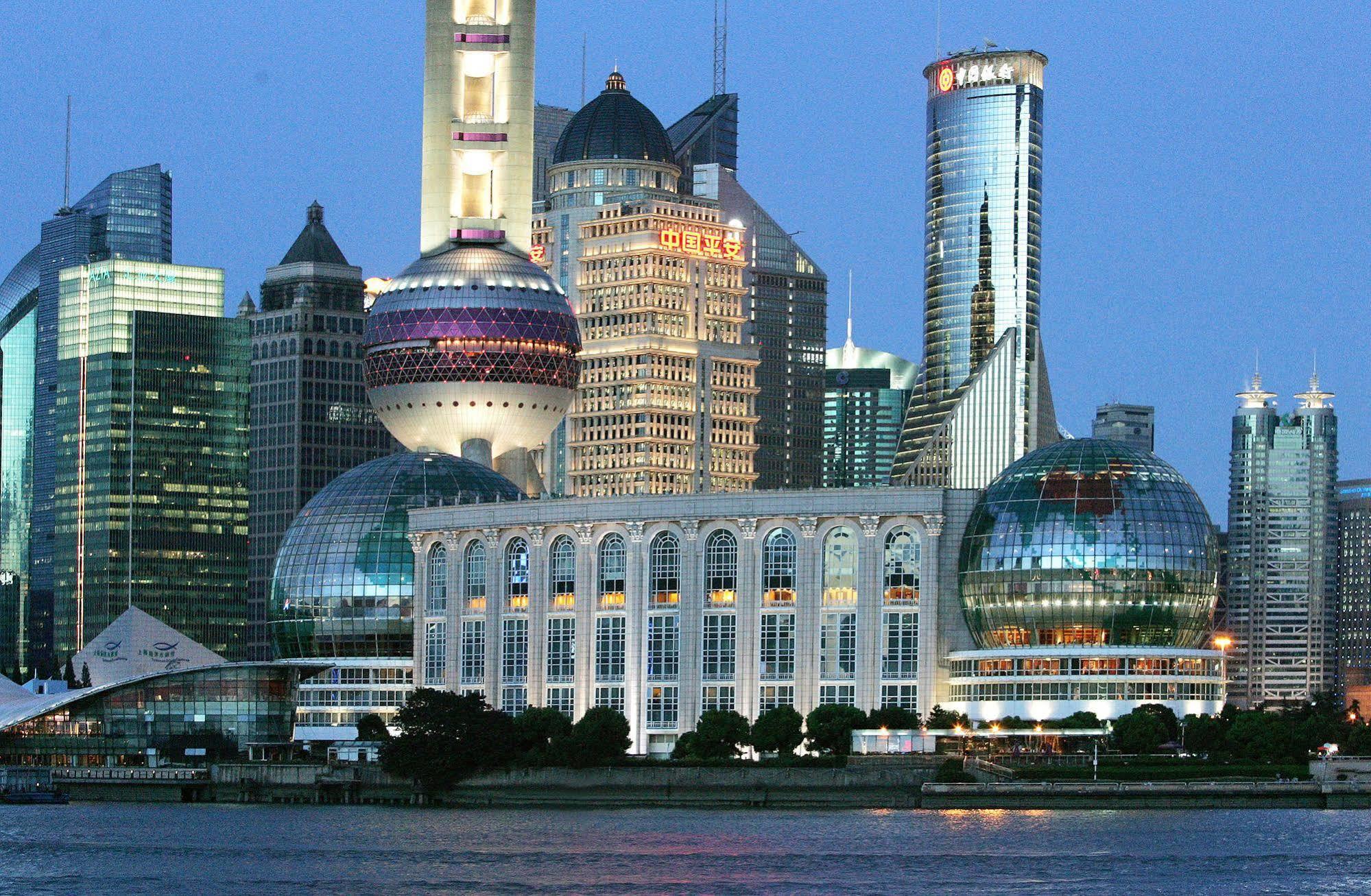 Oriental Riverside Bund View Hotel Shanghai Exterior photo